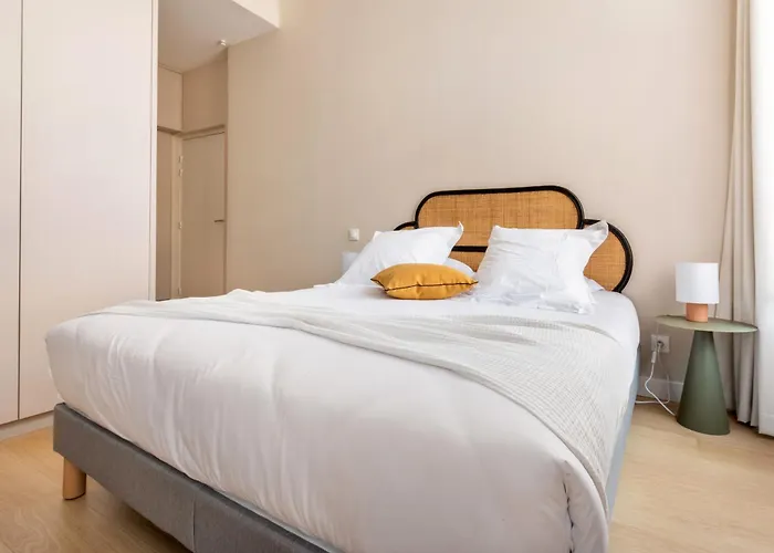 Au Chat Qui Dort Lille - Gare